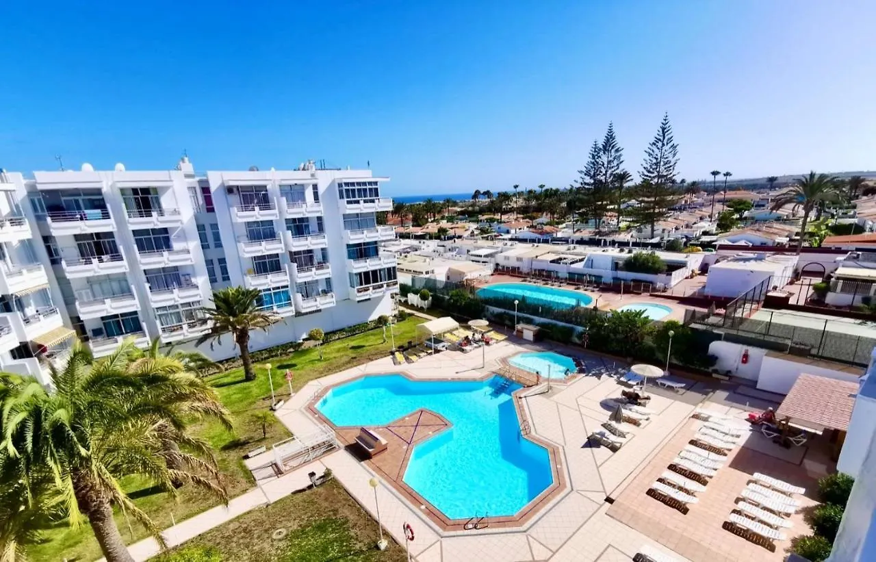Apto. Edif.Barbados En Playa Del Ingles Apartment San Bartolome de Tirajana  Spain